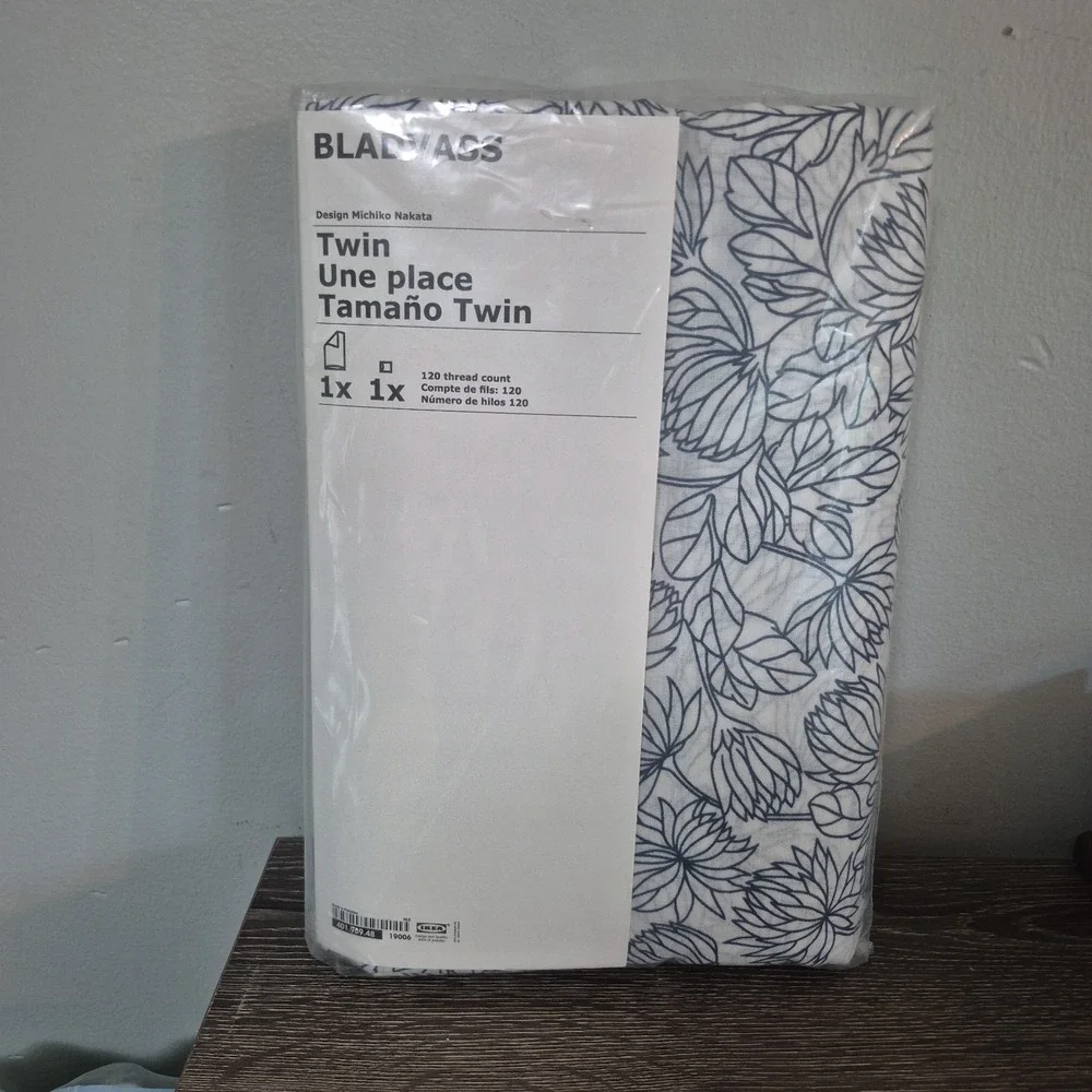 Ikea Bladvass Michiko Nakata Twin Duvet Cover and Pillow Case New in Bag